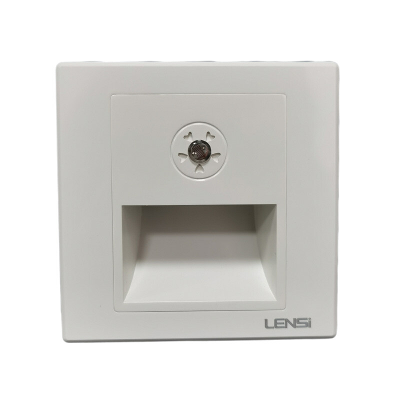 白色光控地腳燈